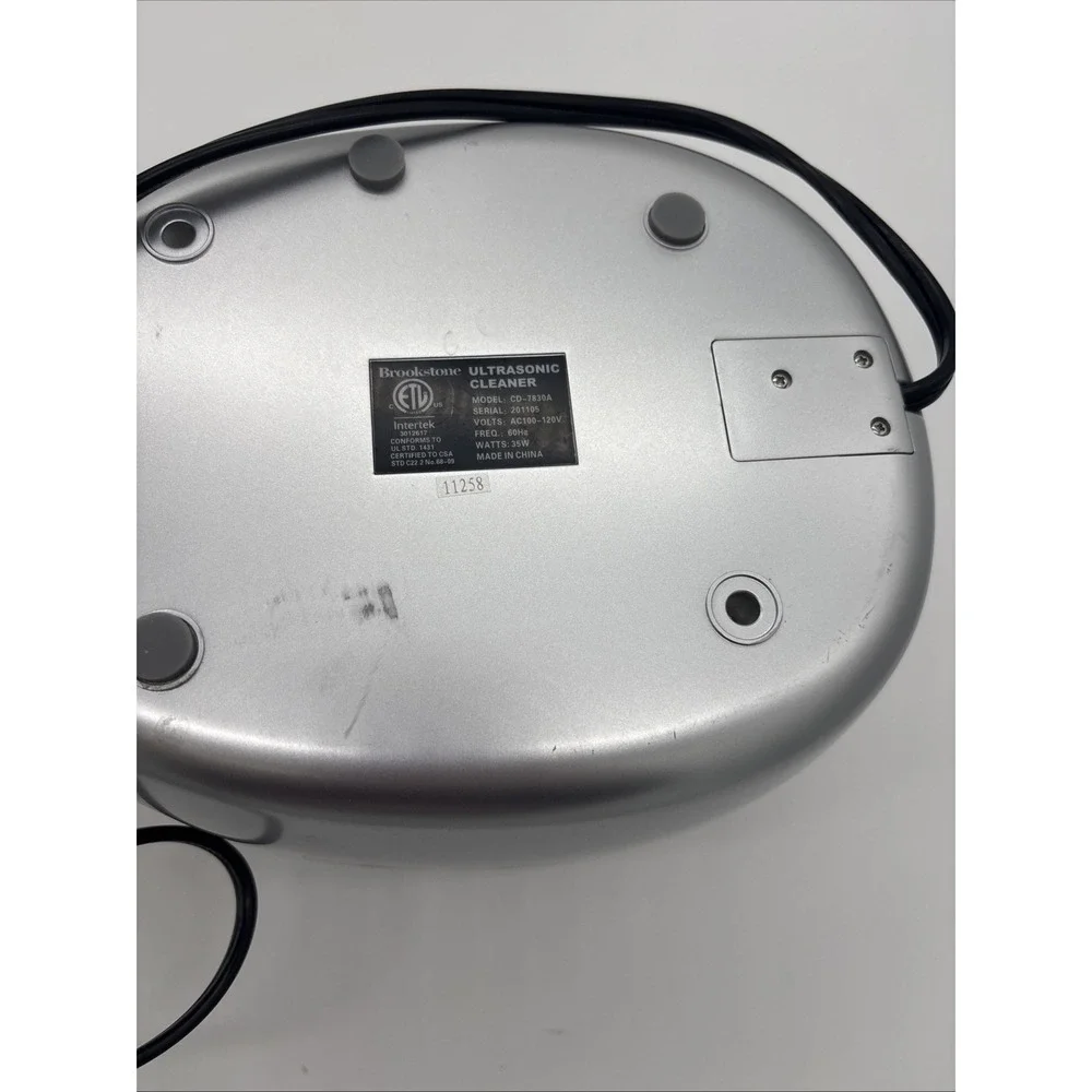 Brookstone Ultrasonic Jewelry DVD Cleaner Eyeglass Watches More Cleaner CD-7830A
